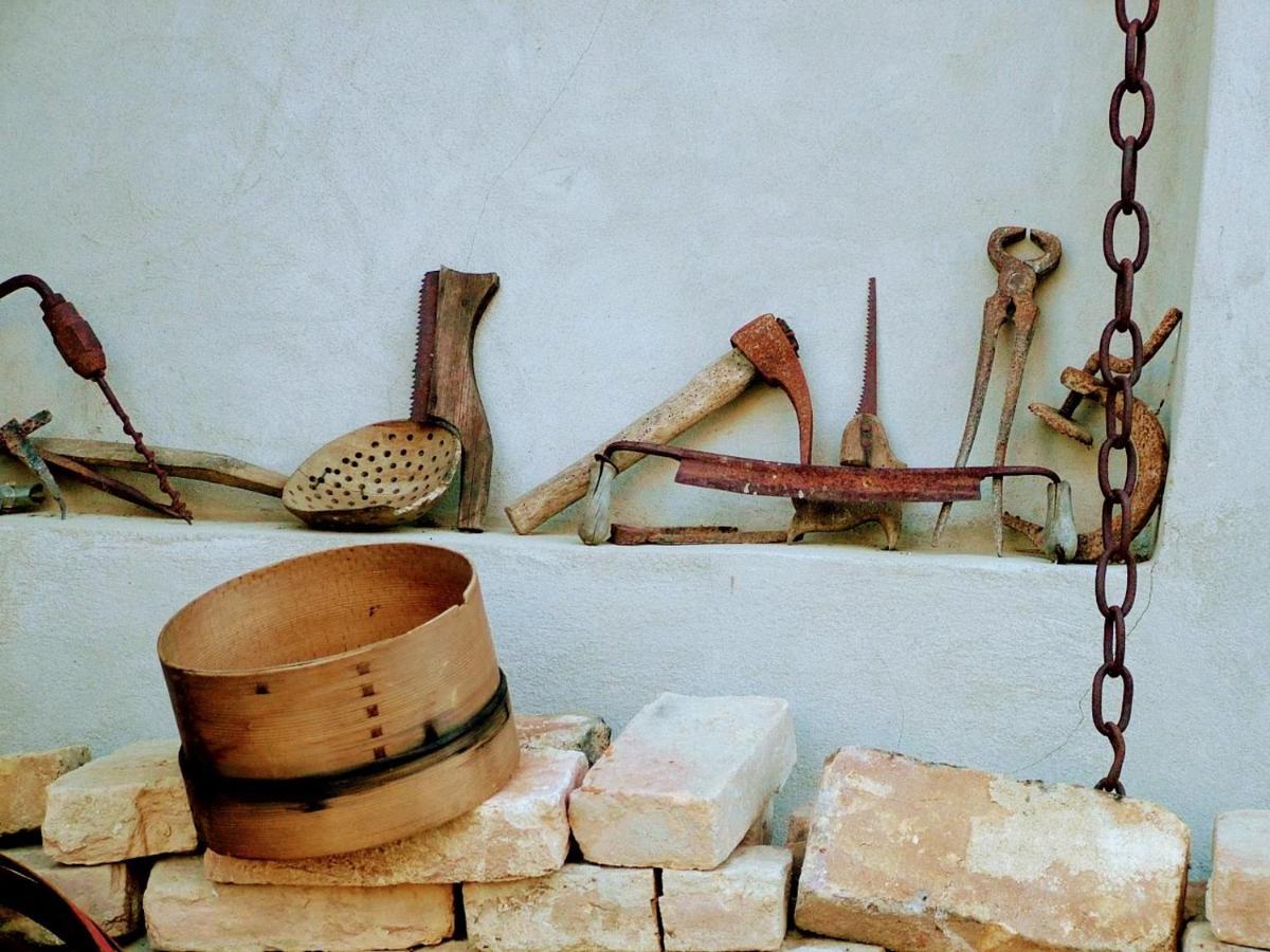 ホテル Mives Vendeghaz Pogány エクステリア 写真